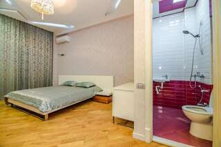 Апартаменты Cozy Ferrari Apartment with full amenities by Time Group Баку Апартаменты-47